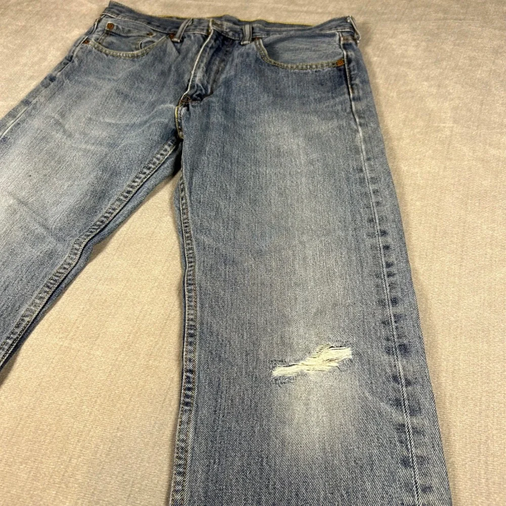 Levis 505 Regular Fit Straight Leg Jeans Mens 33x32 Medium Wash Blue Denim 00505